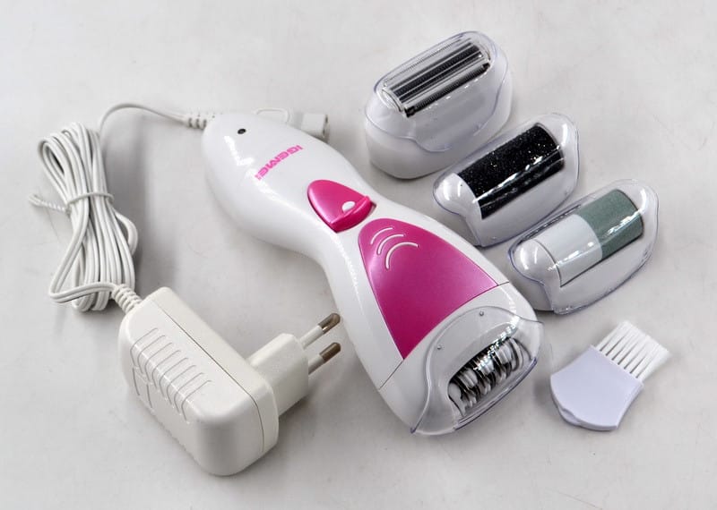 Епілятор Gemei GM 7006 (4 в 1) з акумулятором — бритва з подвійним лезом, 2 насадки епілятора, насадка-пемза – фото 7