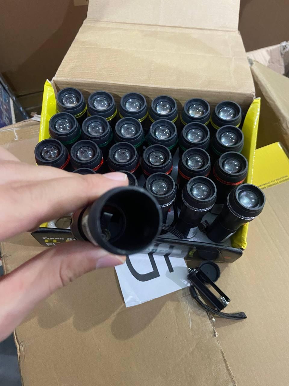 Ручний ліхтар на батарейках K-4146 – фото 2