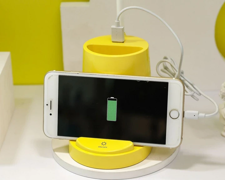 Лампа настільна DESKTOP LAMP EL-2176 з функцією Powebank 1200mAh, тримачем телефона жовта – фото 4