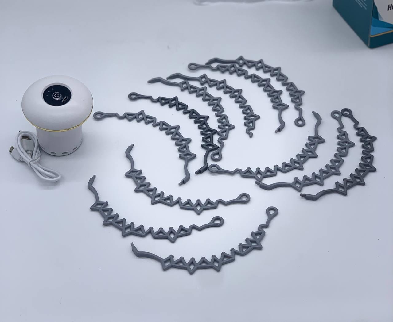 Масажер для голови у формі восьминога Head Massager KK-001 – фото 2