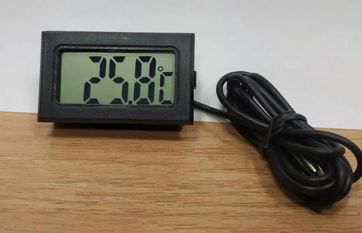 Термометр градусник електронний ТРМ 10 від -50 до +110 °C. з виносом датчика – фото 1