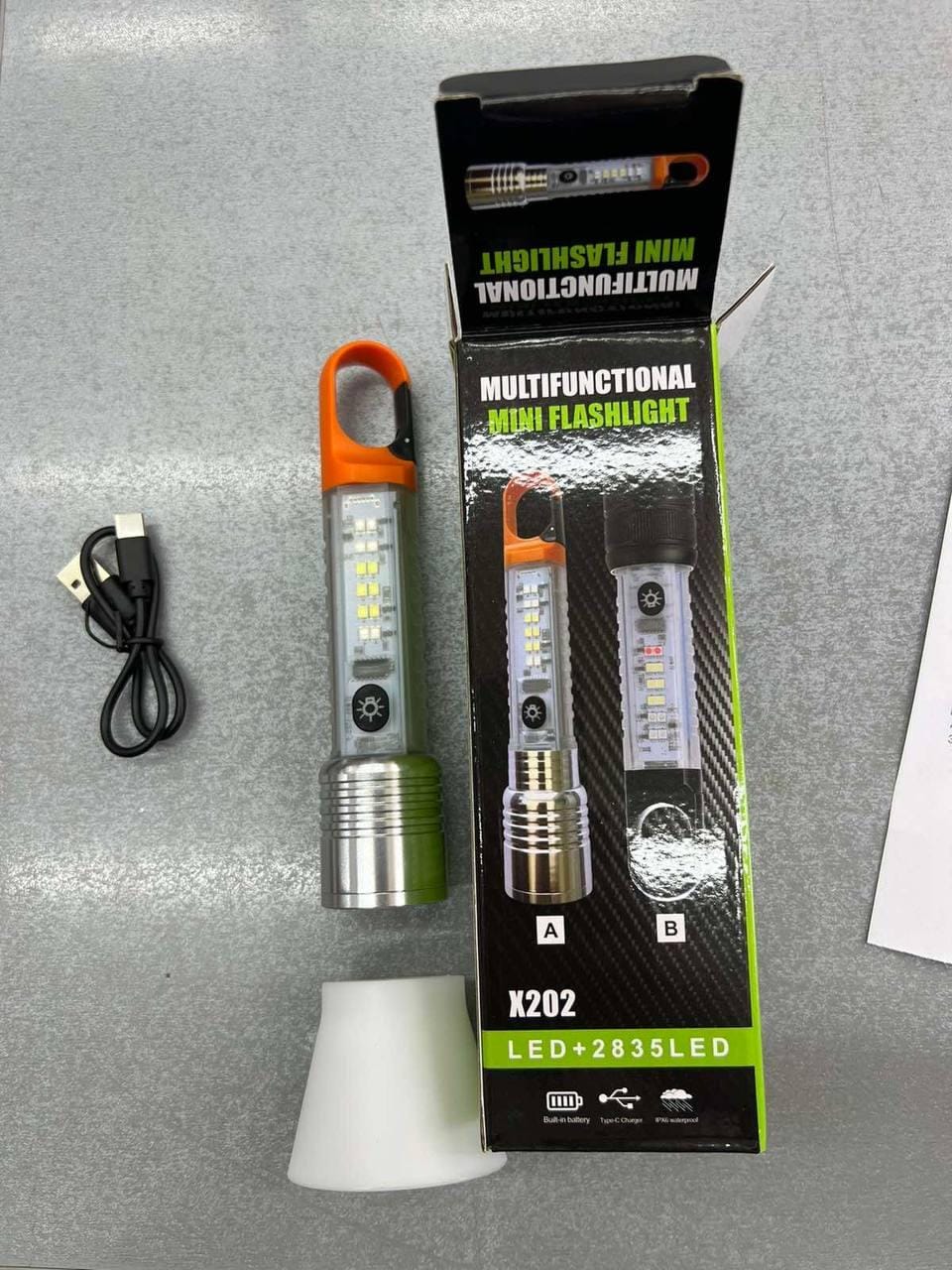 Багатофункціональний ручний акумуляторний ліхтарик з USB TYPE-C зарядкою X-202 – фото 2