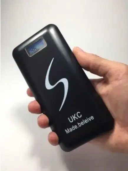 Мобільне заряджання Power Bank з екраном і ліхтариком 30000/9600mAh UKC – фото 4