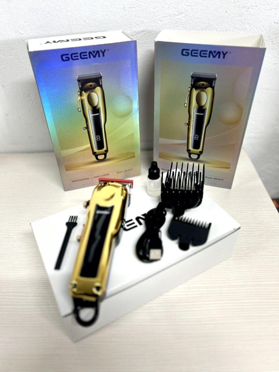 Машинка для стриження волосся Geemy GM-8015 вібраційна з насадками 3-6-10-13 мм – фото 2
