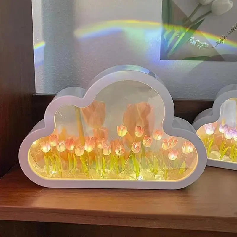 Нічник настільний із тюльпанами світильник у хмарі дзеркало, Приліжковий світильник – фото 1