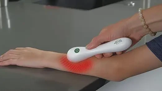 Вібромасажер проти укусів, подразнення комах, комарів, бджіл, STING DOCTOR SaleMarket – фото 2