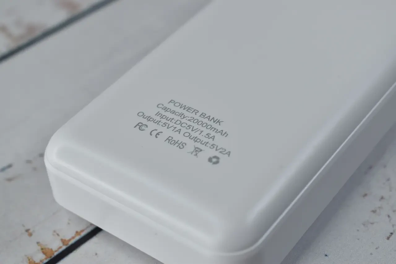 Power Bank Smart Intelligent Fast Charging KJ-P16 зарядний пристрій 50000mAh Білий – фото 3