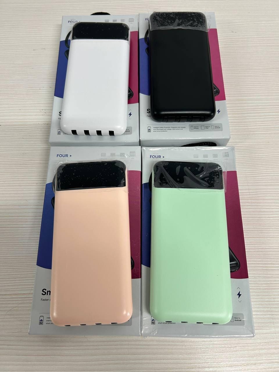 Повербанк із вбудованими кабелями KT T51X 10000mAh Персиковий – фото 4