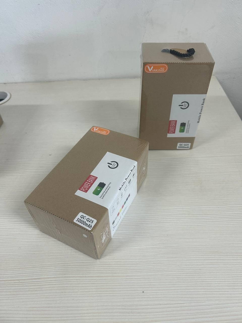 Стильний Mobile power bank 50000 mAh QC-Q25 з LCD-дисплей Білий – фото 5