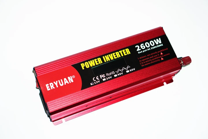Перетворювач напруги інвертор Eryuan 2600W LCD DC/AC 12V-220V з чистою синусоїдою і вольтметром – фото 3