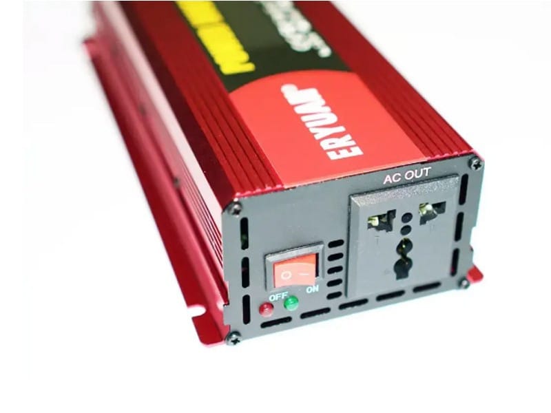 Перетворювач напруги інвертор Eryuan 2600W LCD DC/AC 12V-220V з чистою синусоїдою і вольтметром – фото 1