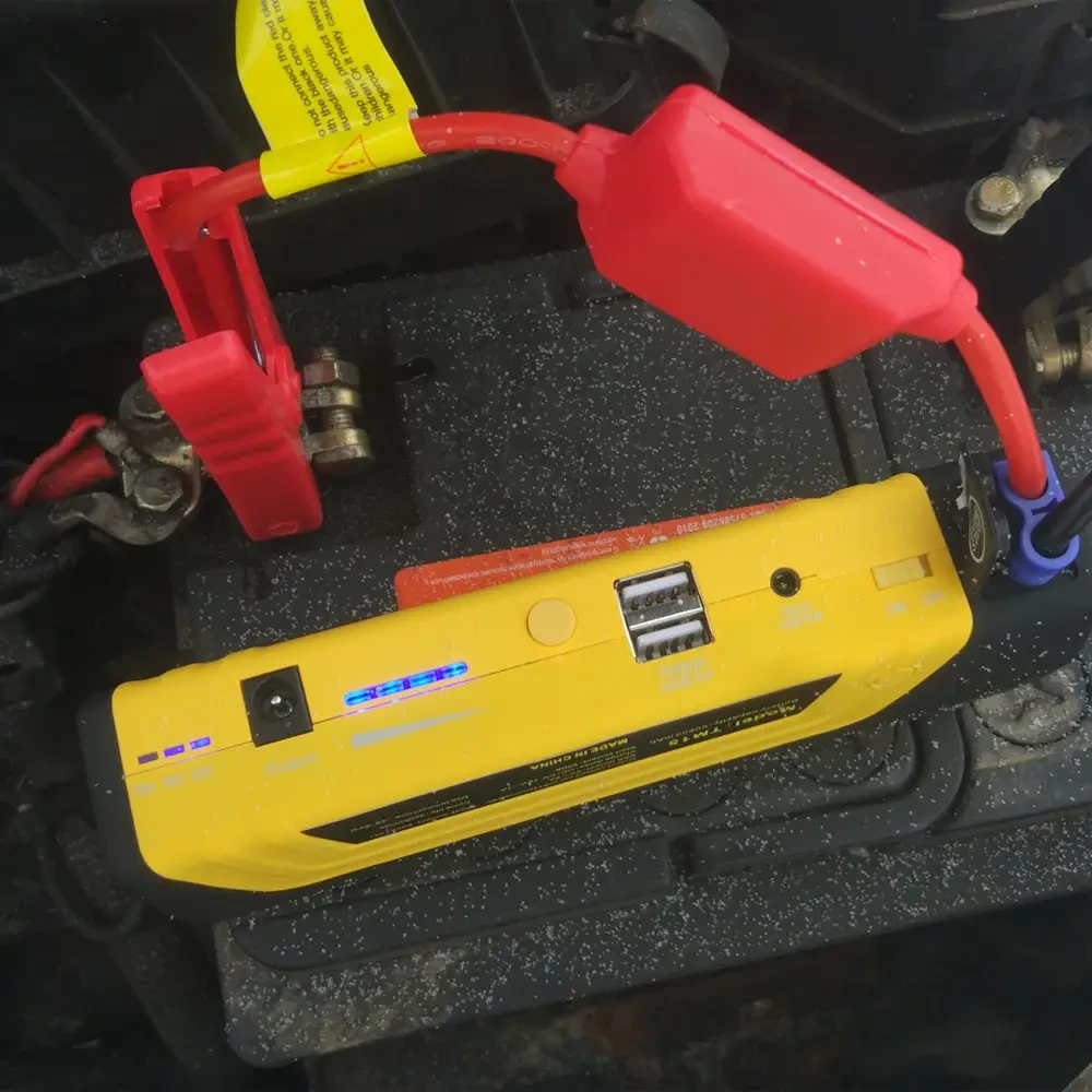 Пусковий пристрій для автомобіля 50800 мА·год, JUMPSTARTER TM15 / Автомобільний пускозарядний пристрій – фото 7