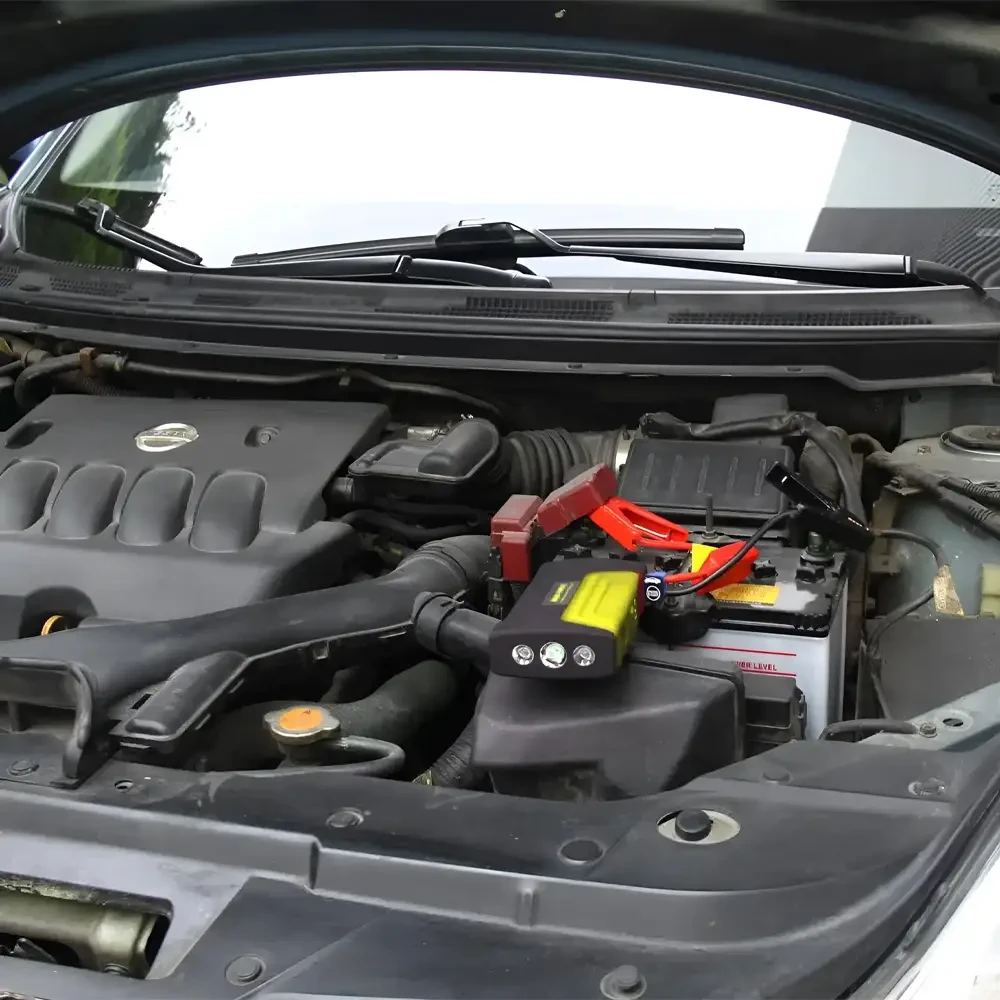 Пусковий пристрій для автомобіля 50800 мА·год, JUMPSTARTER TM15 / Автомобільний пускозарядний пристрій – фото 1