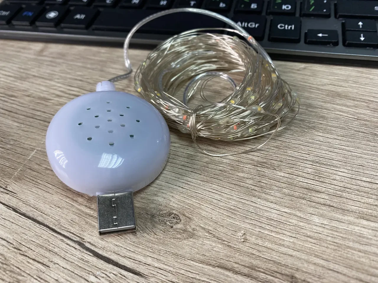 Гірлянда дріт музичний USB теплий білий 10 м SF-3 – фото 3