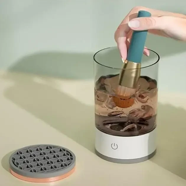 Портативний автоматичний очисник пензлів для макіяжу Makeup Brush Cleaner USB Білий RD-1805 – фото 1