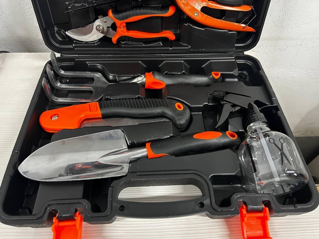 Набір садових інструментів у кейсі 14 в 1 Gardening Set ART Універсальний садовий набір – фото 2