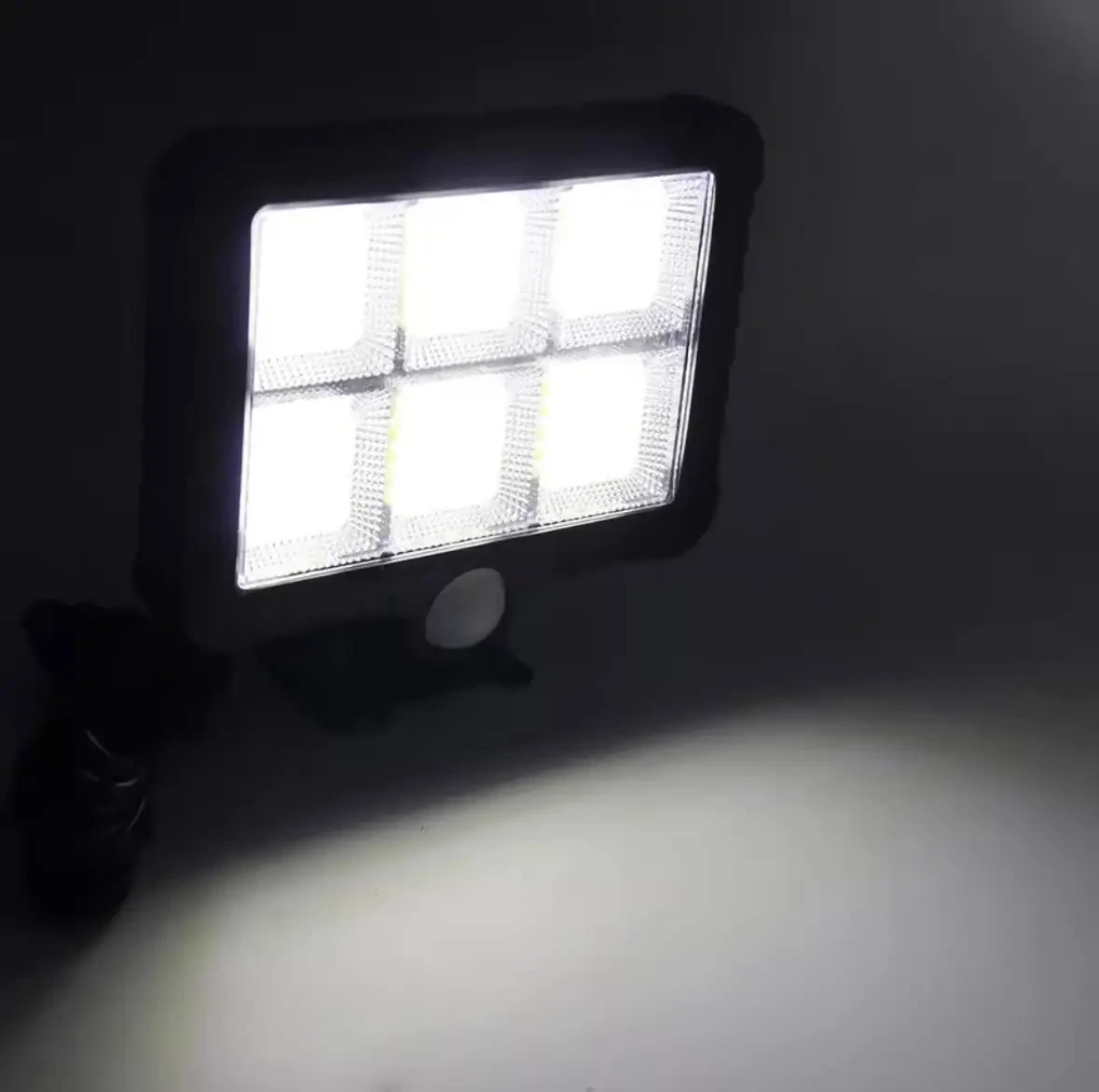 LED — вуличний світильник SL-F120 на сонячних батареях, автономний вологостійкий із датчиком руху для двору – фото 2