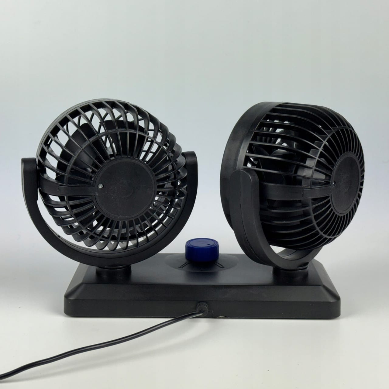 Автомобільний вентилятор CAR SMALL FAN 12 V F30 Подвійний вентилятор на панель приладів 12 В – фото 7
