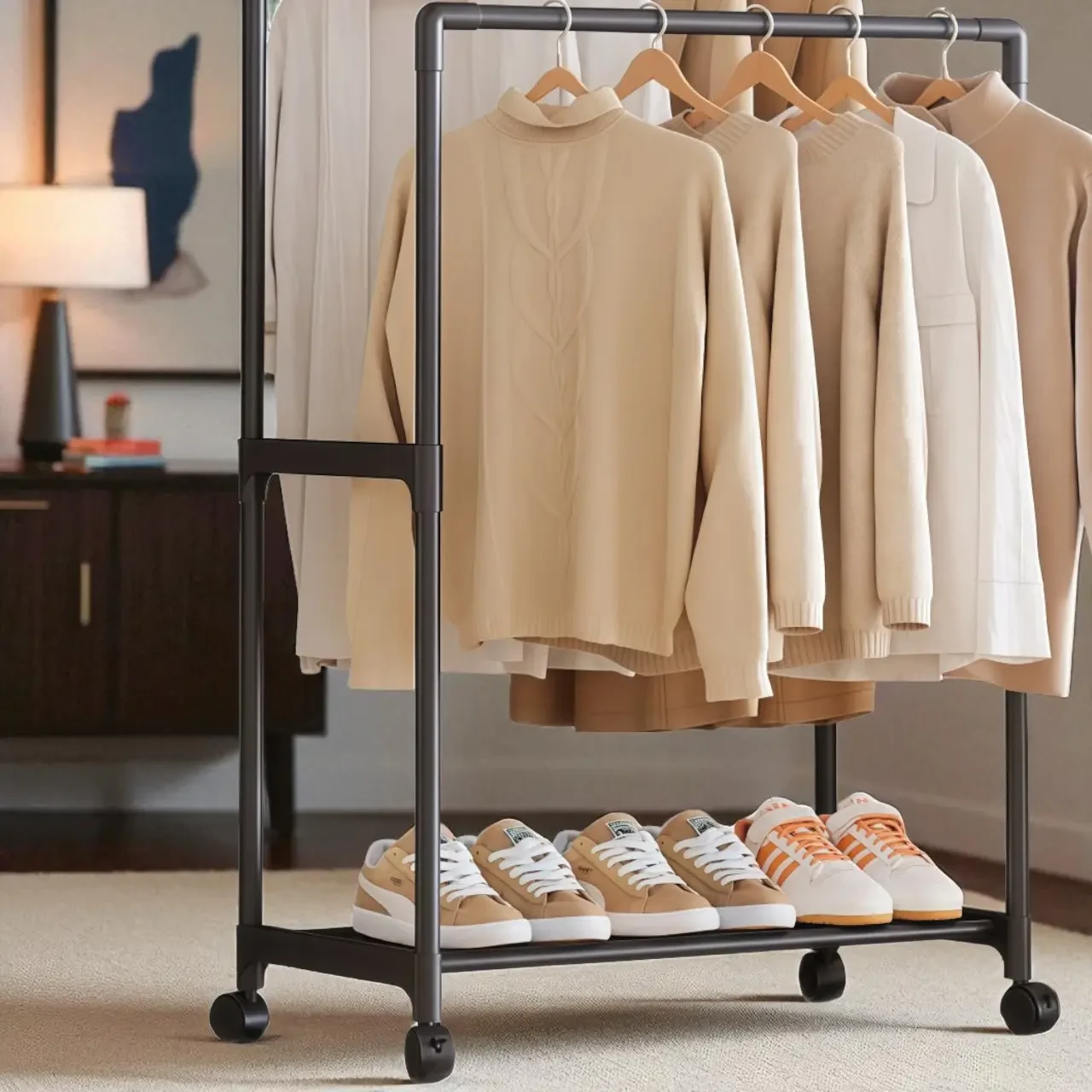 Подвійна стійка-вішалка 112×56×30 см на колесах із полицею для взуття YH9918-1