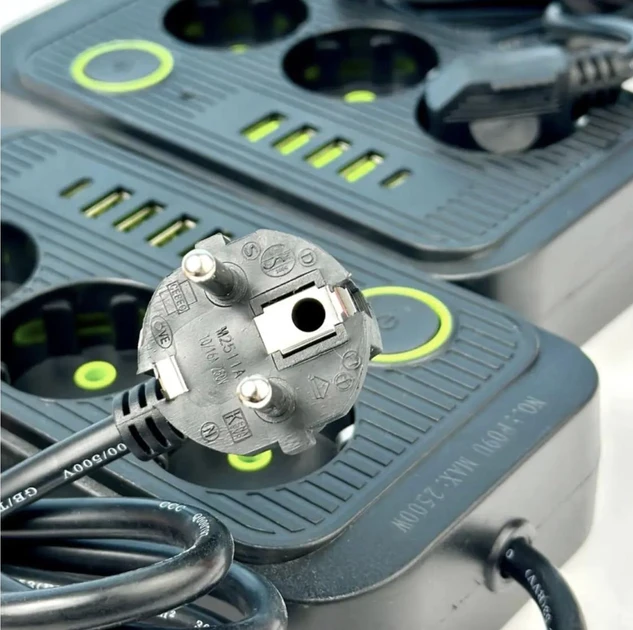 Мережевий фільтр живлення UA Power Socket F09U на 185 см 3 розетки +4 USB + Type-C Port, мережевий подовжувач