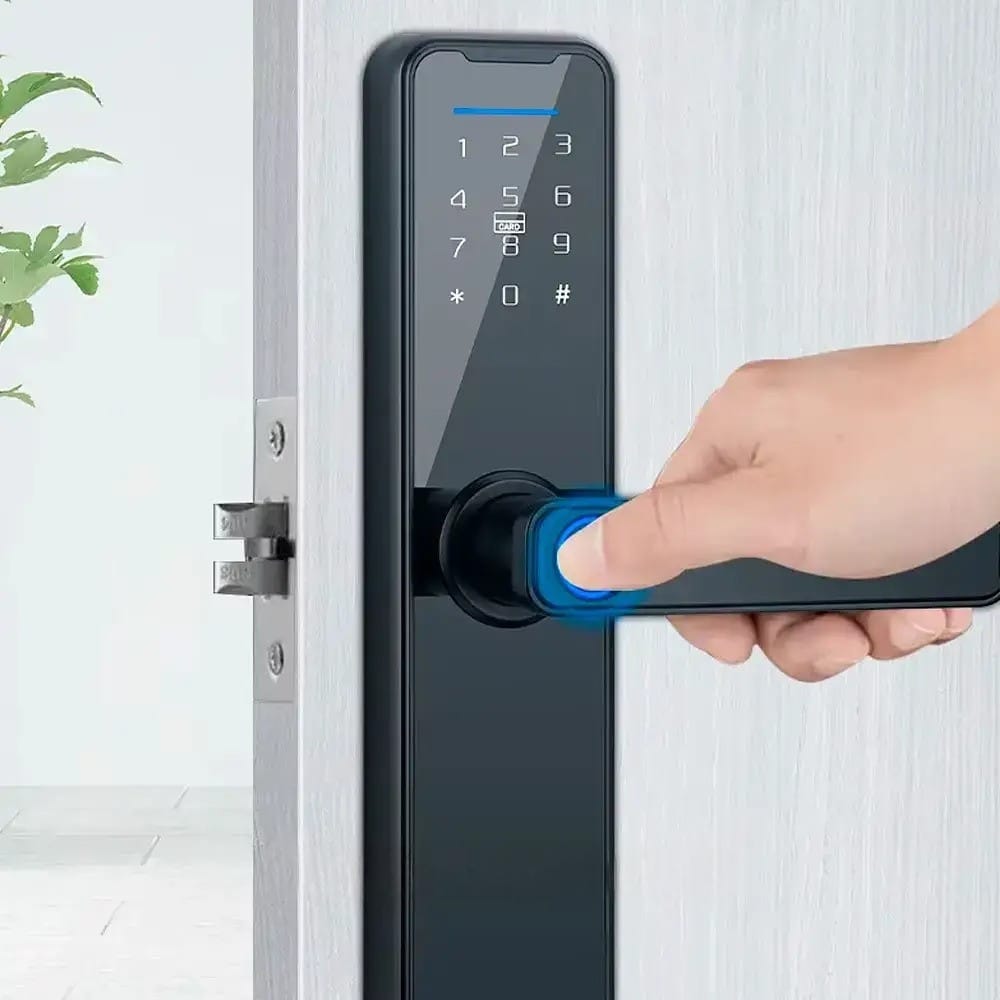 Розумний дверний замок із біометрією на батарейках і USB, Bluetooth, TUYA/ Електронний замок із паролем