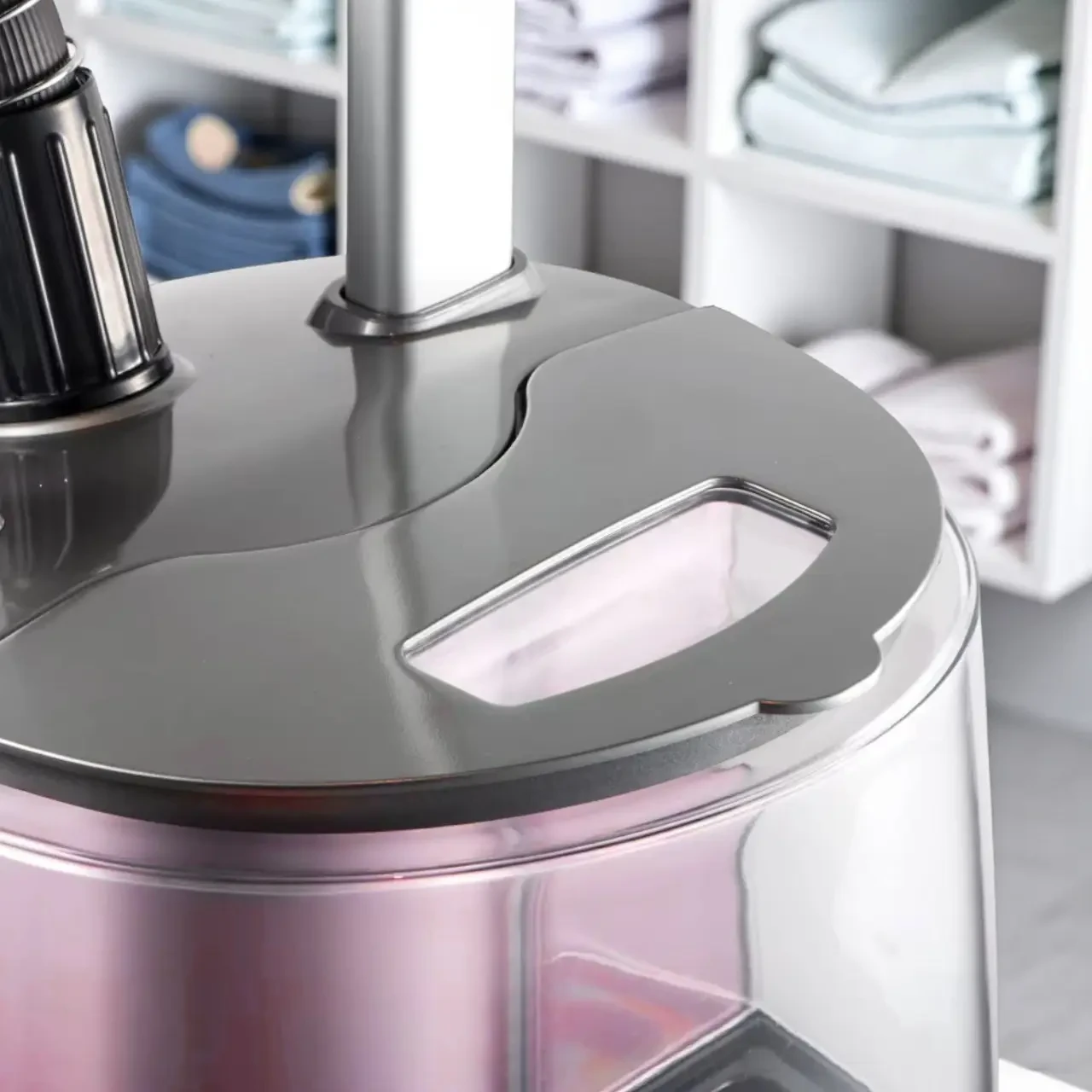 Вертикальний відпарювач із прасувальною дошкою і телескопічної стійкої RAF R.3048R 2000 Вт Рожевий