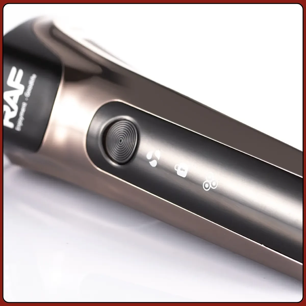 Акумуляторна електробритва 3в1 з трьома плавальними головками та насадками RAF R.4043 3W