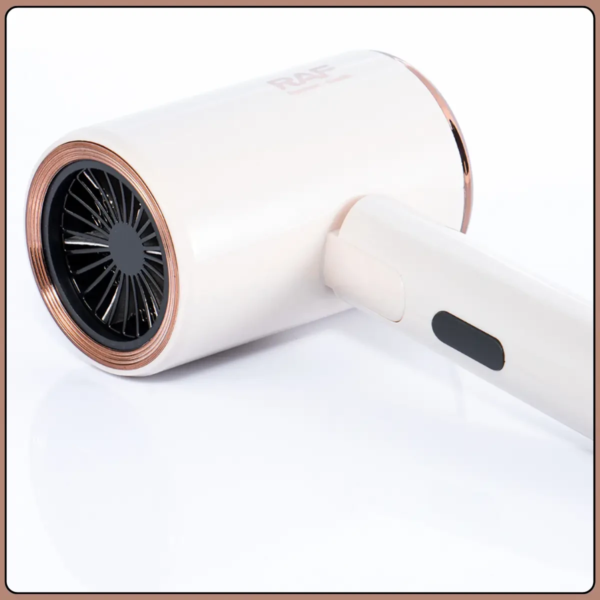 Складаний фен для волосся з трьома режимами повітря й концентратором RAF R.4564 1300W