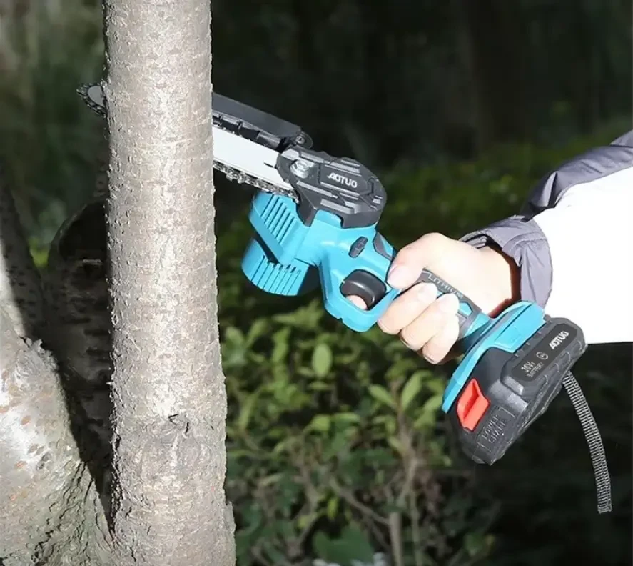 Акумуляторний набір 3в1 AUTOO секатор + міні-пила + телескопічний висоторіз до 2 м, 36V, 2 акумулятори, садовий інструмент