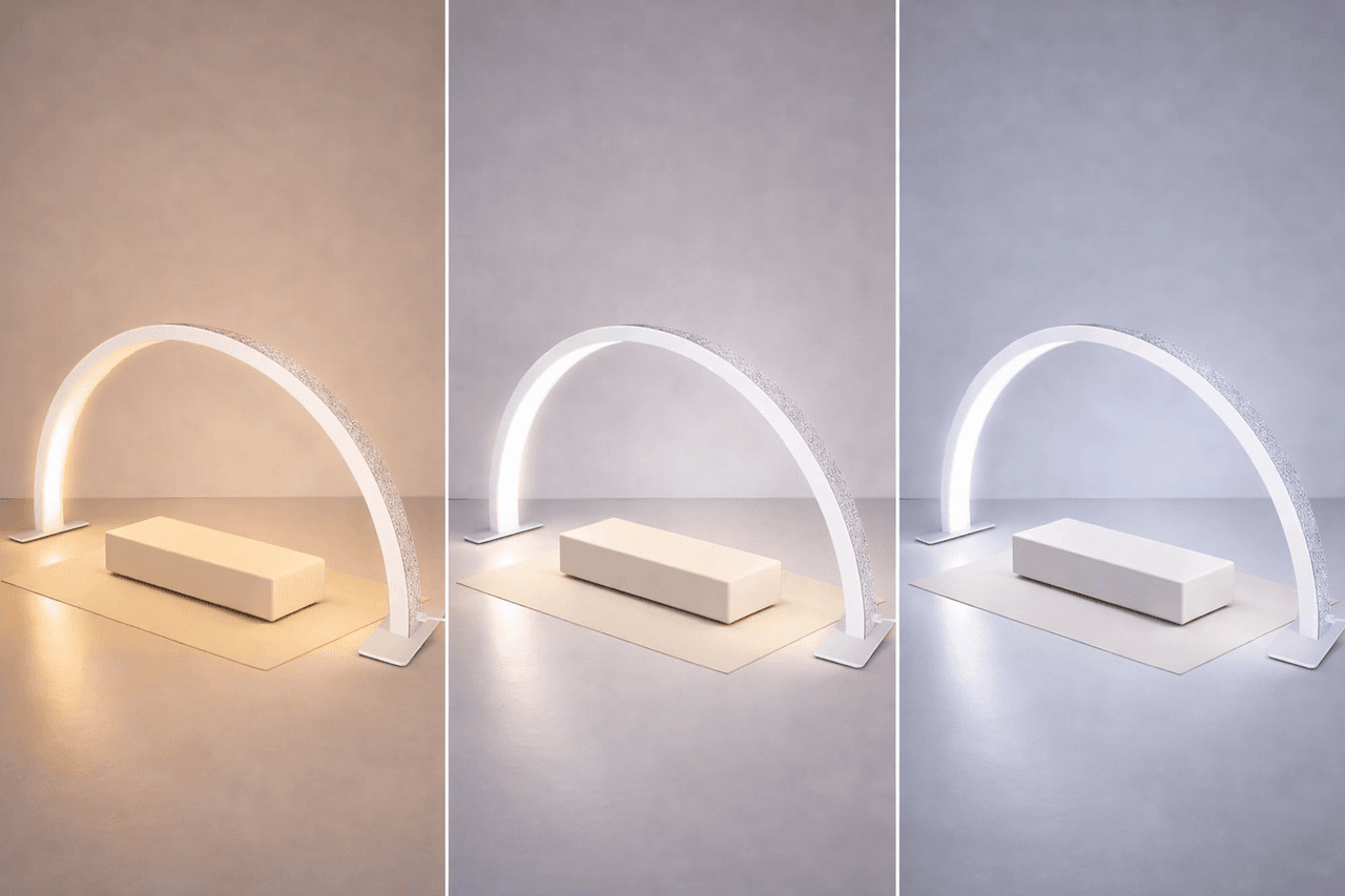 Настільна LED-лампа F-686 для салону краси 47×4.5×30 см. Лампа для манікюру та nail-майстрів. Від мережі 220V