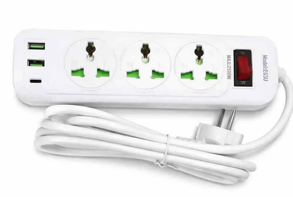 Мережевий фільтр-подовжувач AN WL-5 на 3 універсальні розетки та 3 USB-порти з кнопкою вмикання, білий